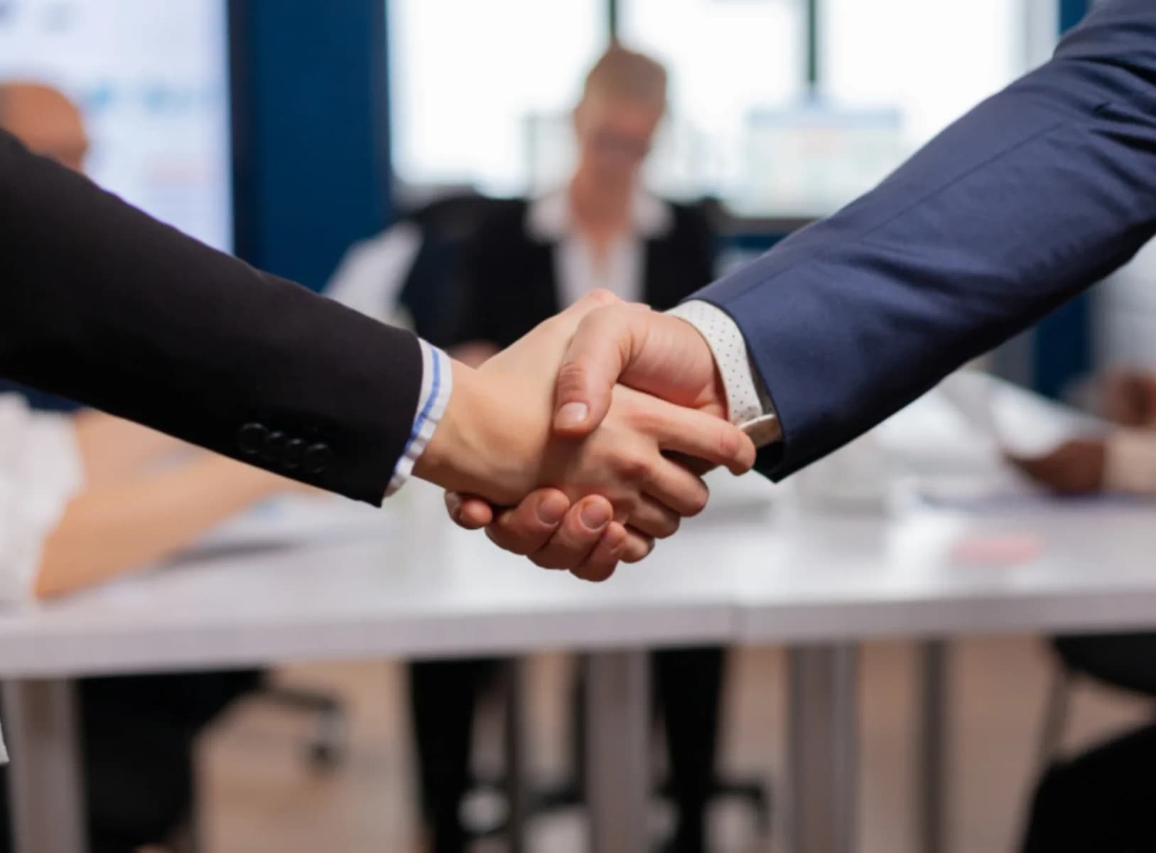 Protégez votre activité avec nos solutions sur mesure.